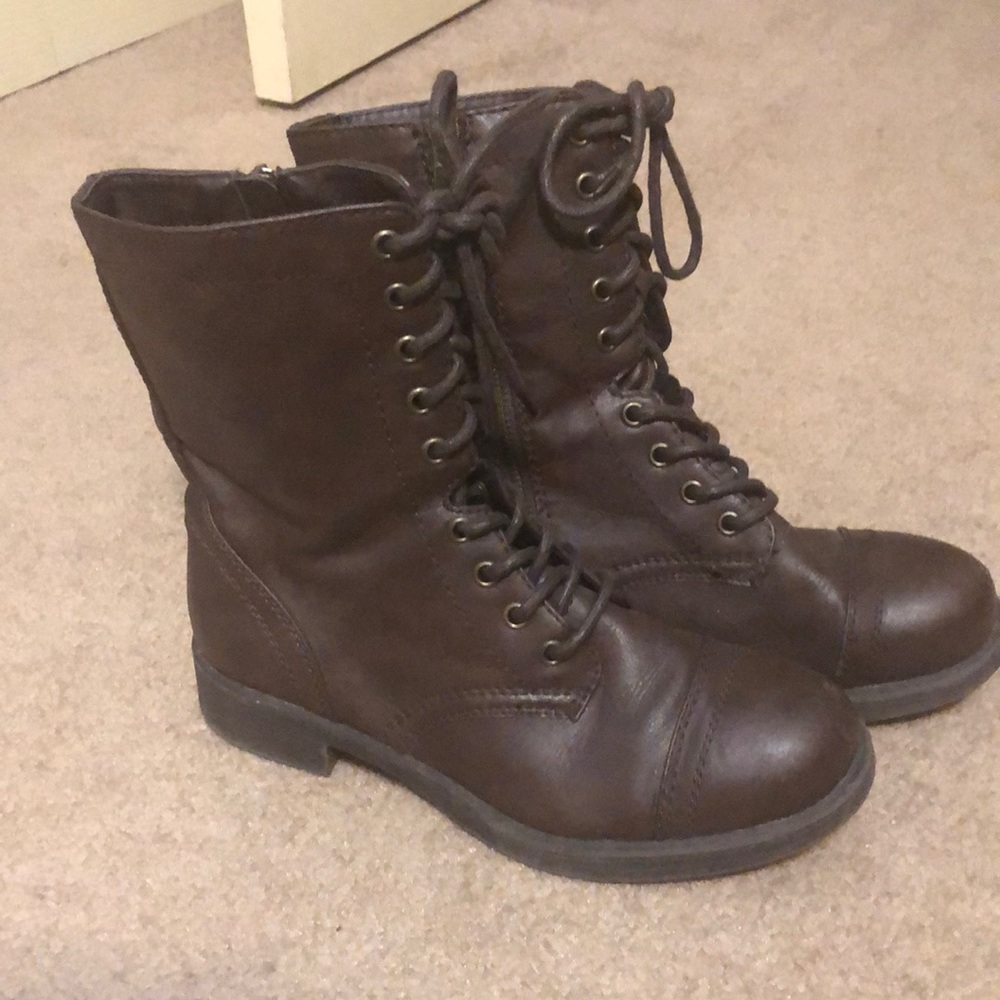 Womens combat boots